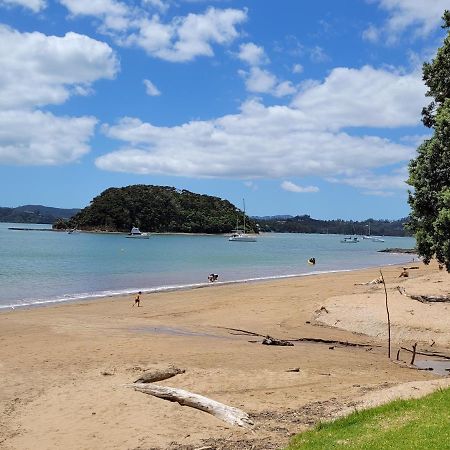 He Pai Te Wairua By The Sea Apartment ไปเฮีย ภายนอก รูปภาพ